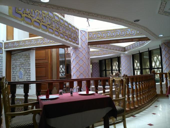 Hotel Ville Des Roses Blida Bagian luar foto