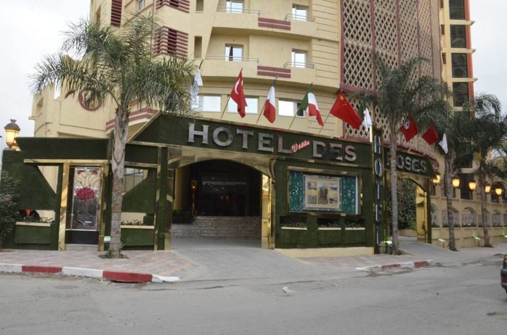 Hotel Ville Des Roses Blida Bagian luar foto