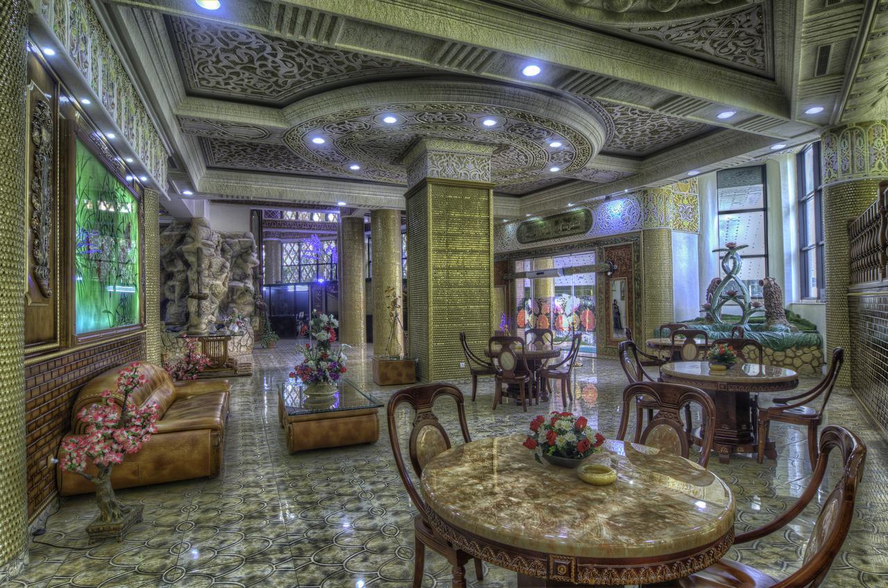 Hotel Ville Des Roses Blida Bagian luar foto