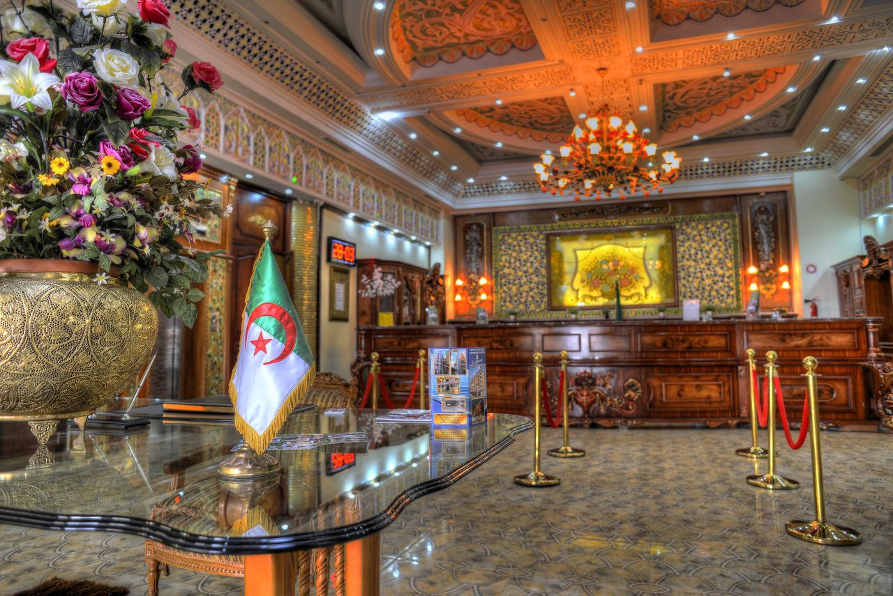 Hotel Ville Des Roses Blida Bagian luar foto