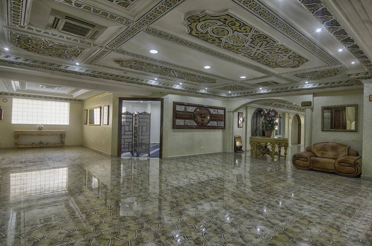 Hotel Ville Des Roses Blida Bagian luar foto