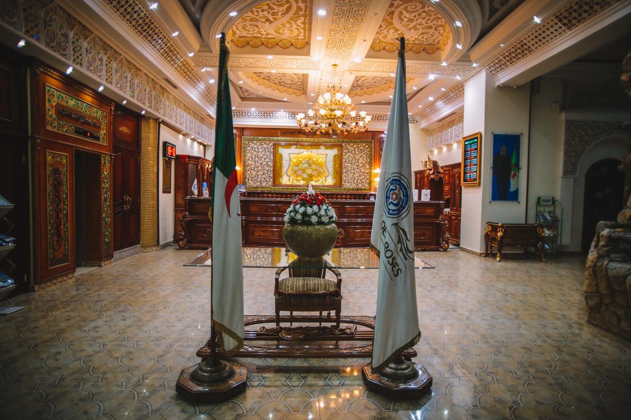 Hotel Ville Des Roses Blida Bagian luar foto