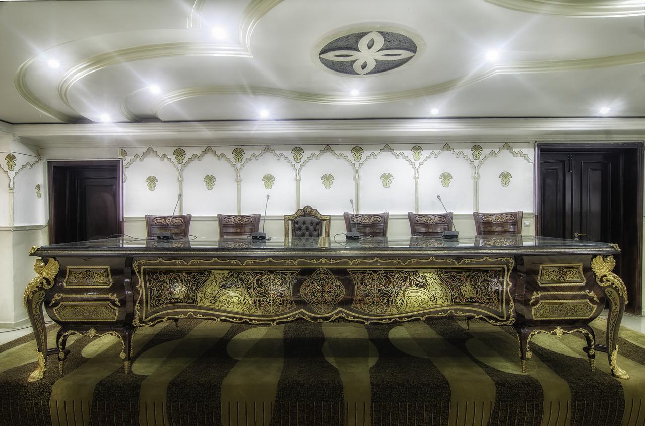 Hotel Ville Des Roses Blida Bagian luar foto